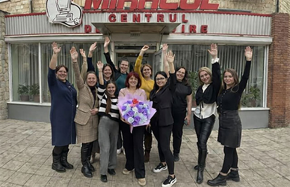 Contabil. Felicitări! Mult succes!